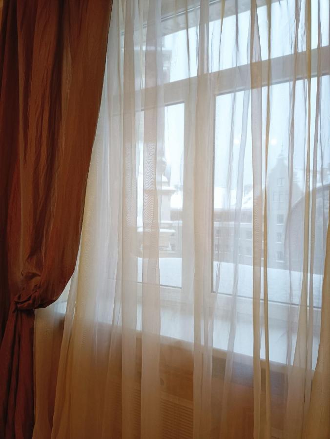 Old Town Retreat With Stunning Views 2 Bedroom Apartment Nearby The Church Of Saint Peter Riga Bagian luar foto