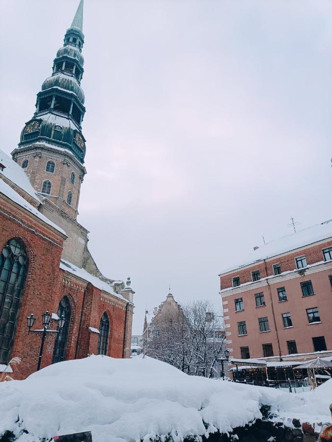 Old Town Retreat With Stunning Views 2 Bedroom Apartment Nearby The Church Of Saint Peter Riga Bagian luar foto